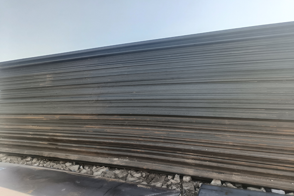 沈阳铺路钢板租赁的多重价值，助力都会基础设施建设